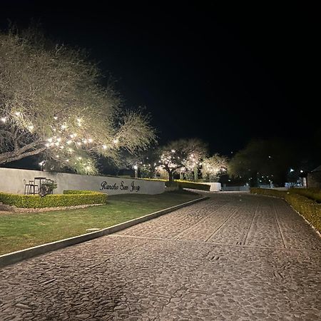 Cabanas, Suites Y Habitaciones Rancho San Jorge Bernal Exteriör bild