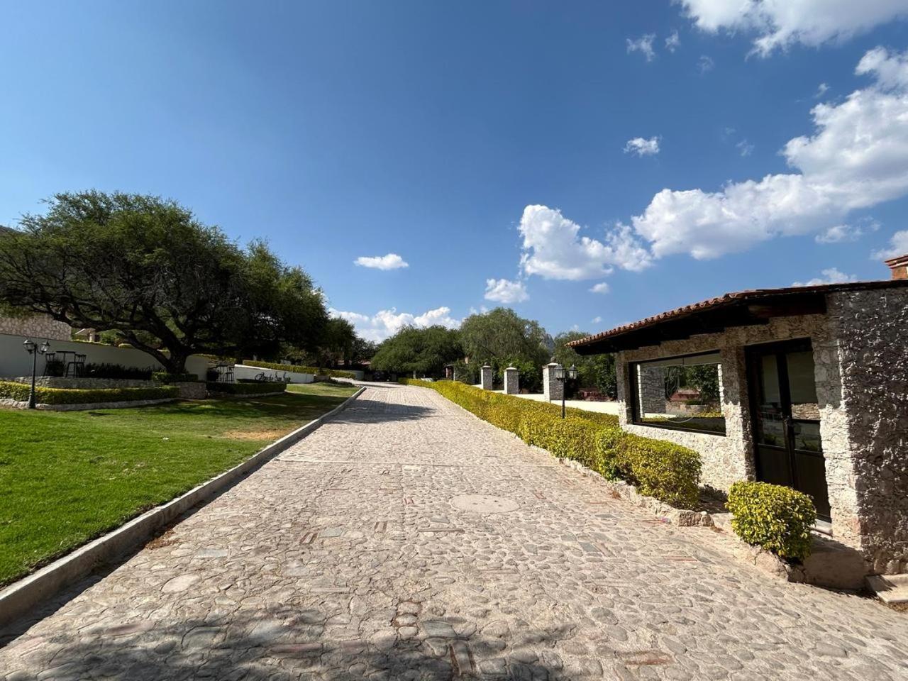 Cabanas, Suites Y Habitaciones Rancho San Jorge Bernal Exteriör bild